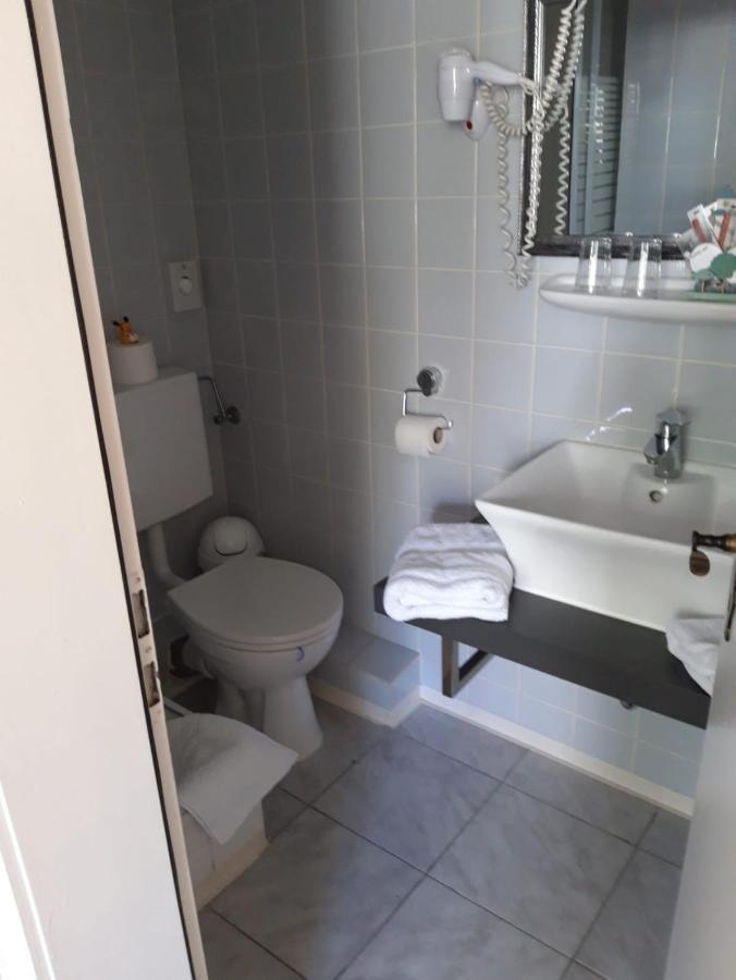 Hotel Zur Altstadt سيل المظهر الخارجي الصورة