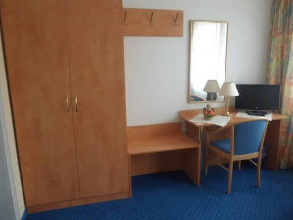 Hotel Zur Altstadt سيل المظهر الخارجي الصورة